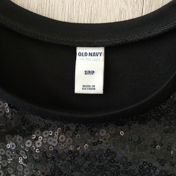Old Navy Black Sleeveless Dress With Sequin - Picture 3 of 6
